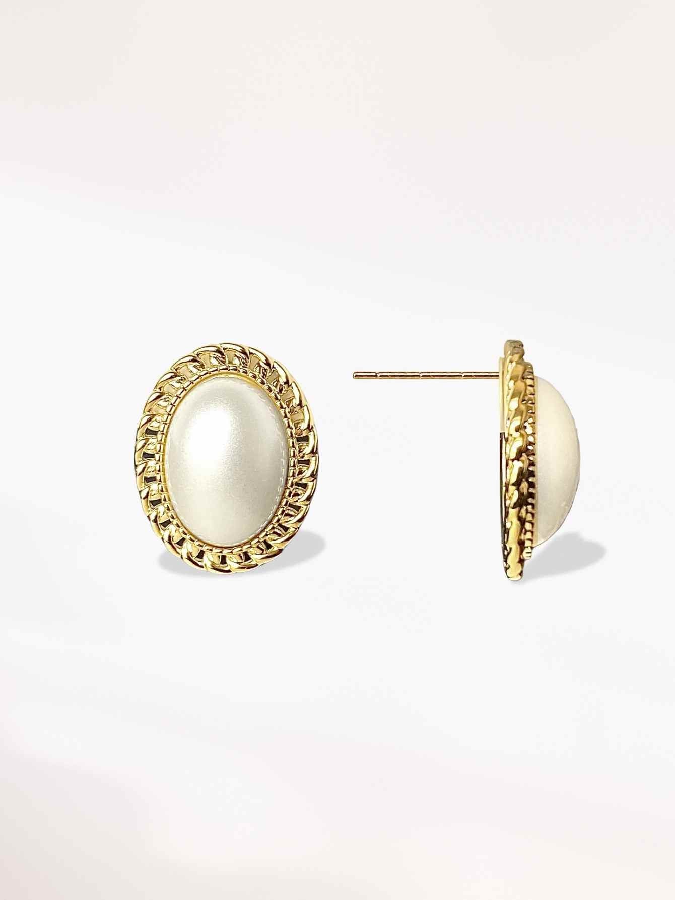 Shell Pearl Earrings