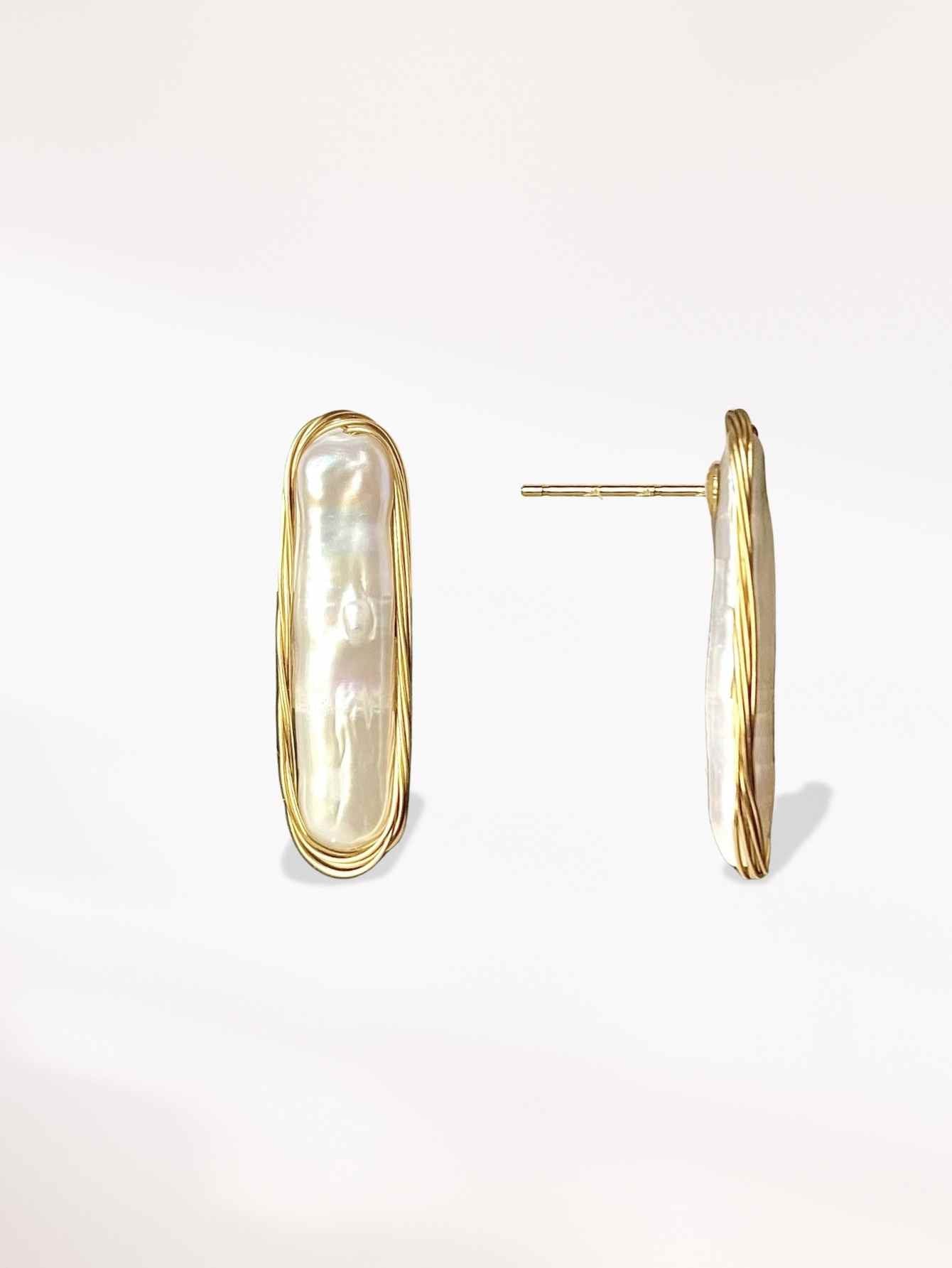 Shell Pearl Earrings