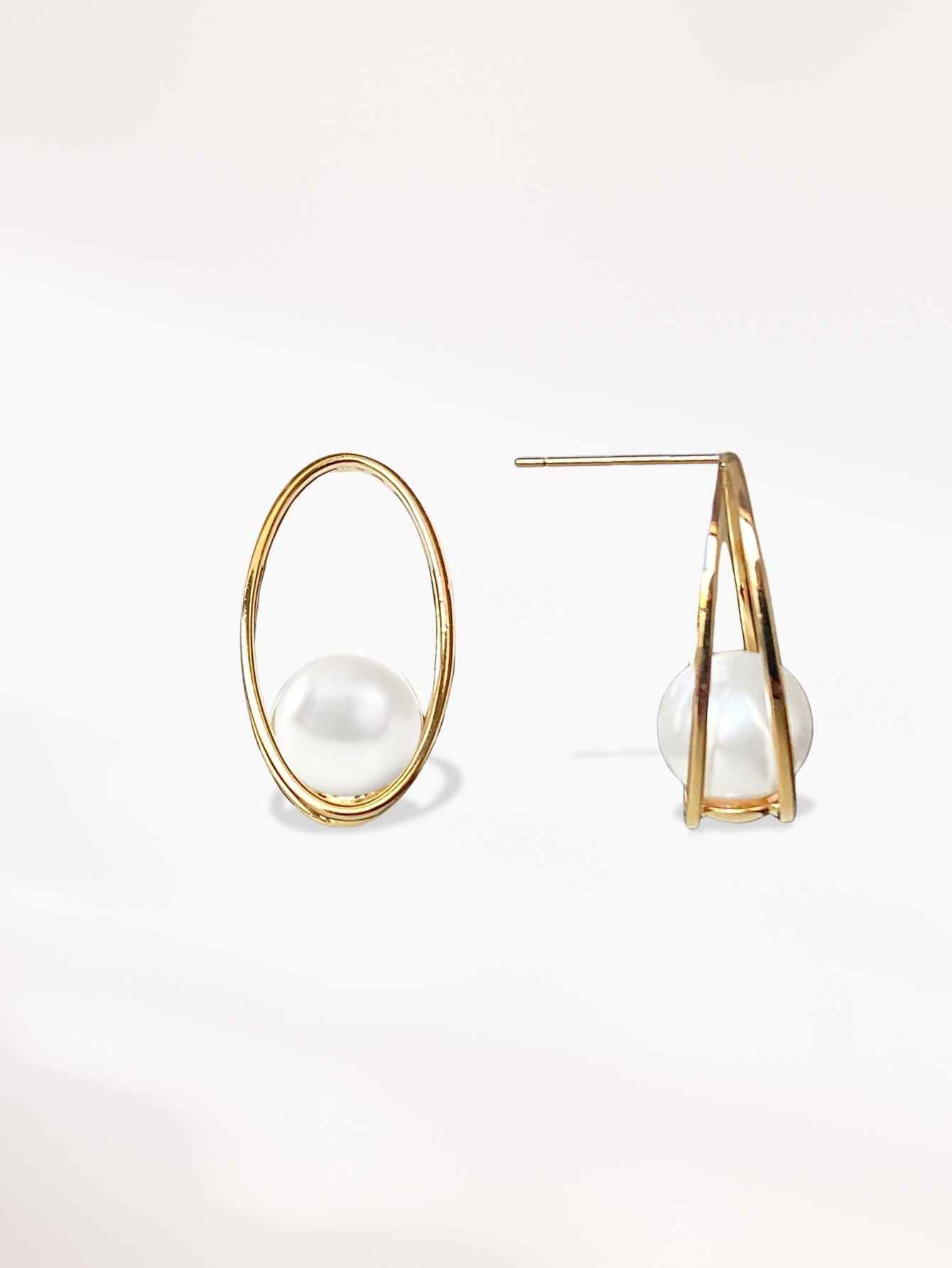 Shell Pearl Earrings